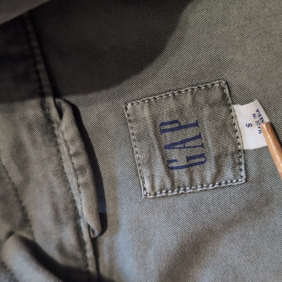 Gap Army Green Garment-Dyed Utility Cargo Jacket Size Small - Picture 12 of 14